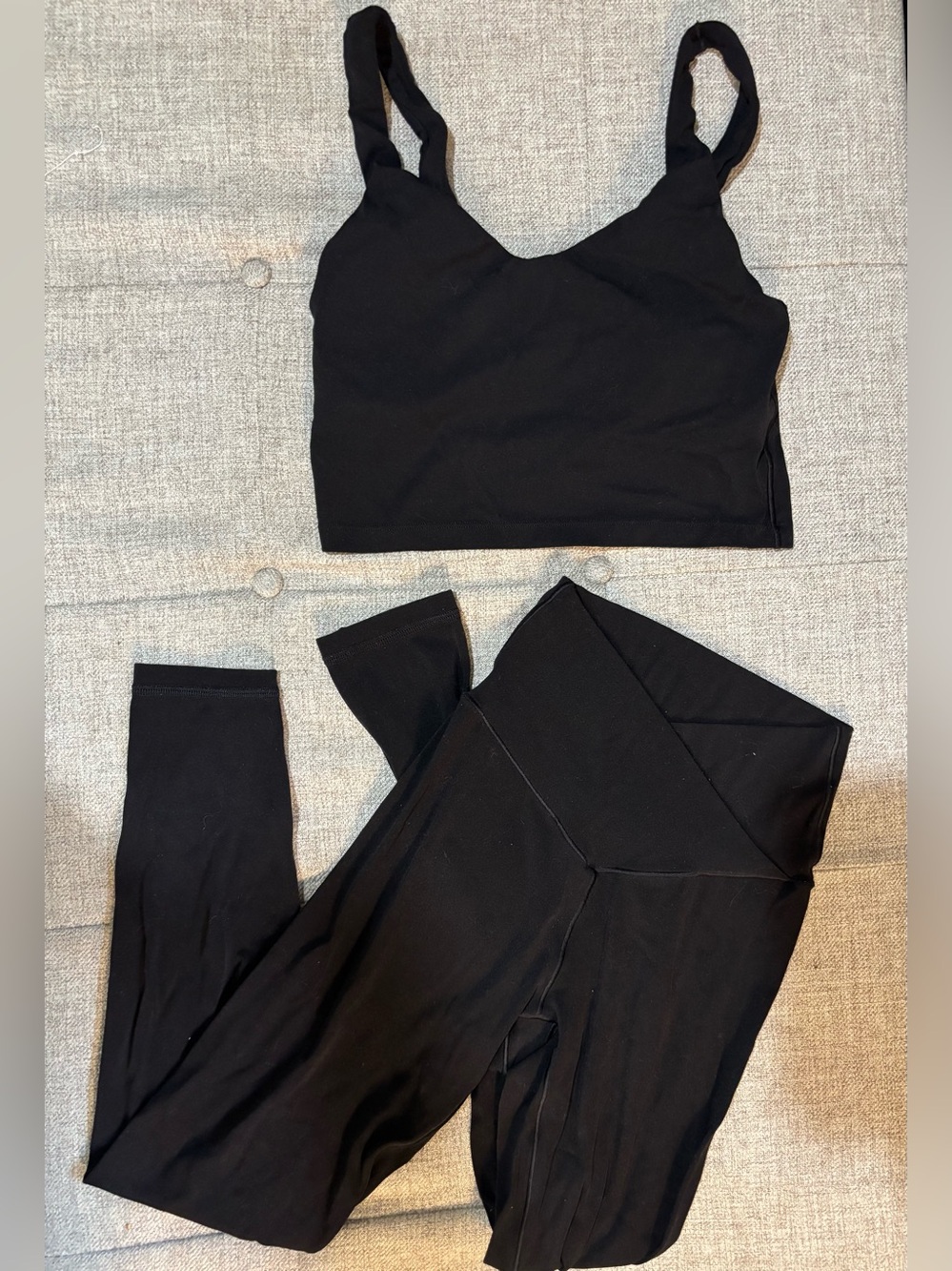 OFFLINE by Aerie Real Me 7/8 Crossover Leggings & Bra Set XS Short Black
